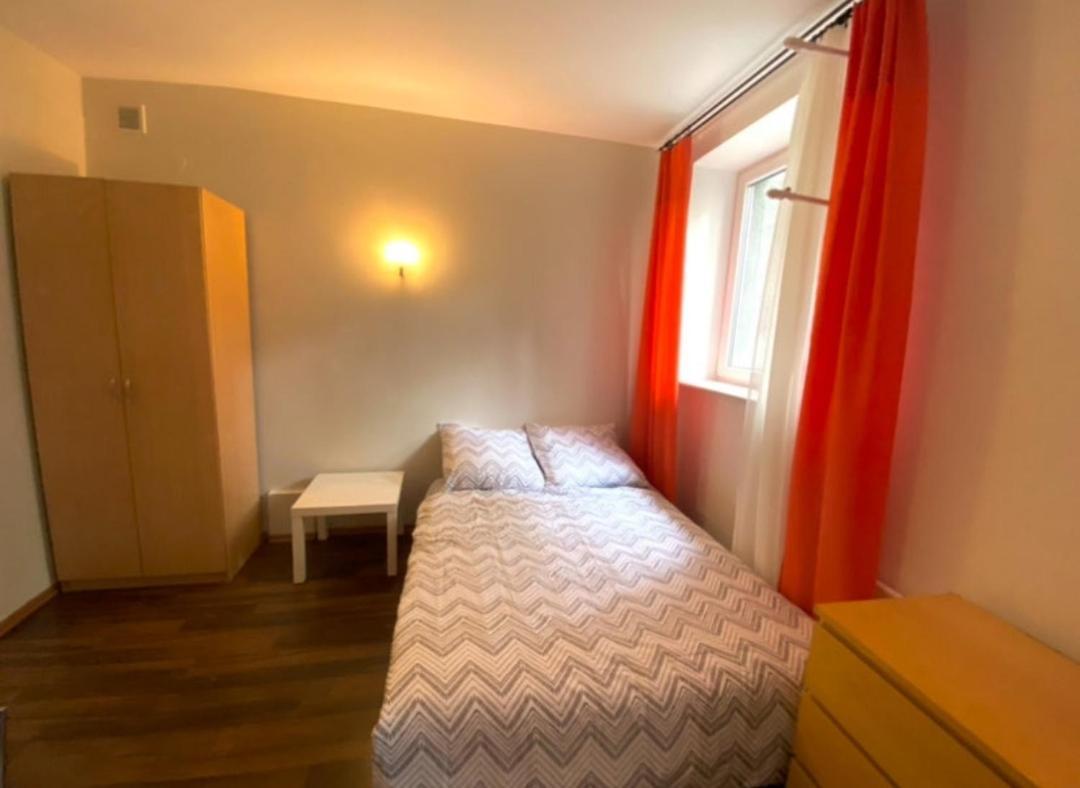 Apartment With Garden In Old Town Красков Екстериор снимка